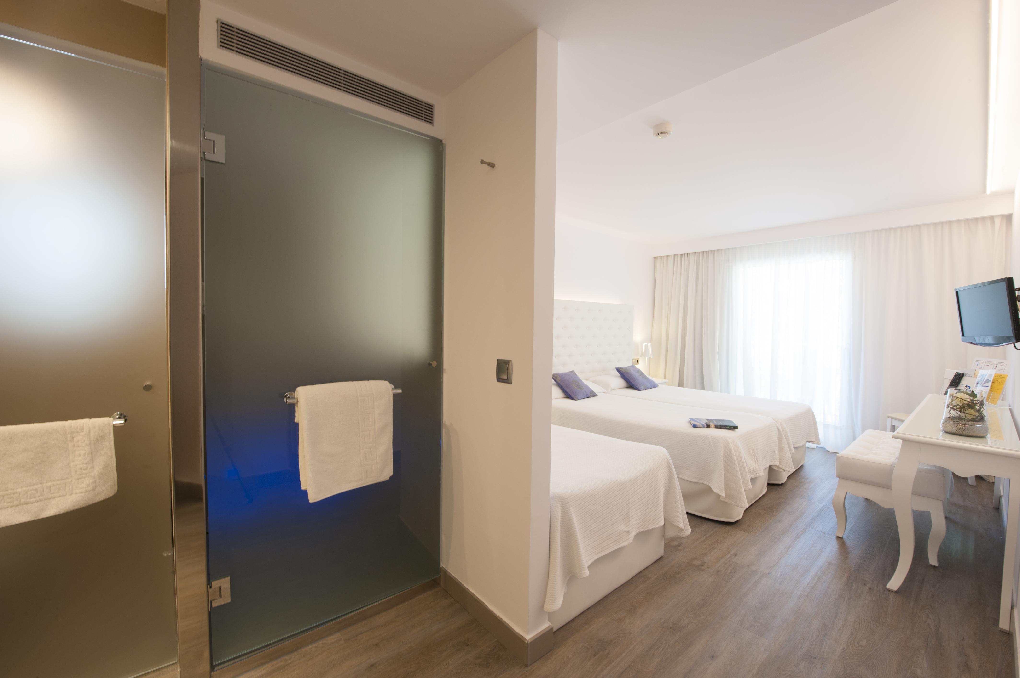 Hotel Planamar By Escampa Hotels Платжа-д'Ару Екстер'єр фото